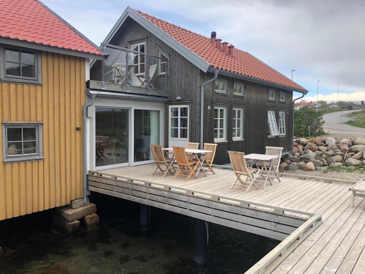 Everts Sjoebods Bed & Breakfast Grebbestad Exterior photo